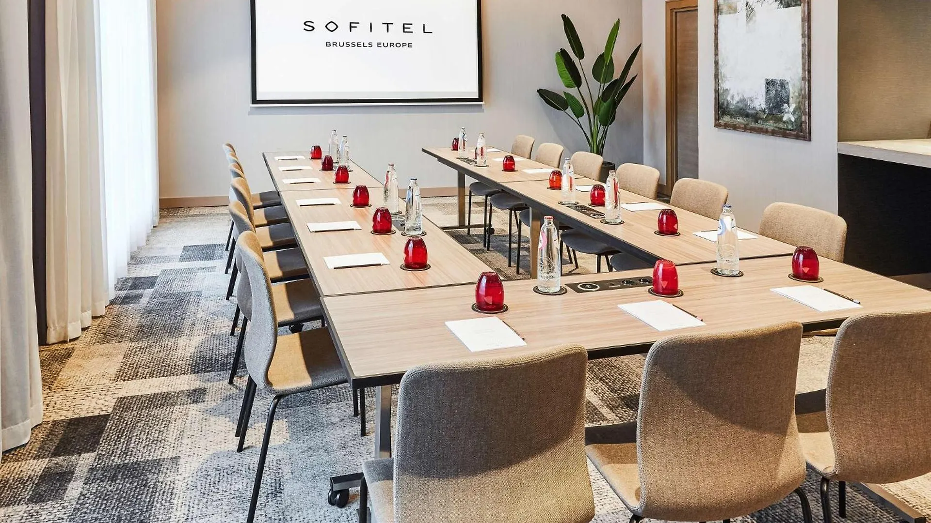 Hotel Sofitel Brussels Europe Etterbeek 5*,  Belgie